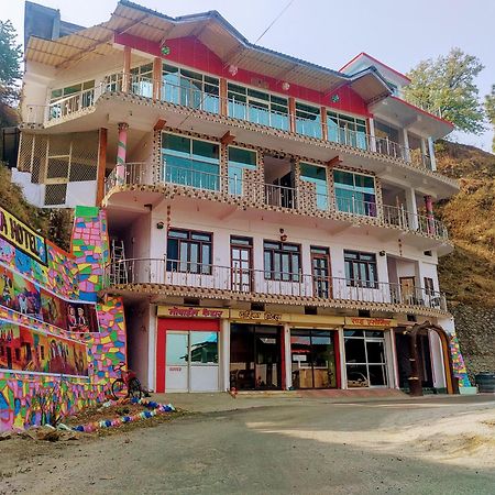 Dwarika Hotel Dwarahat Exterior foto