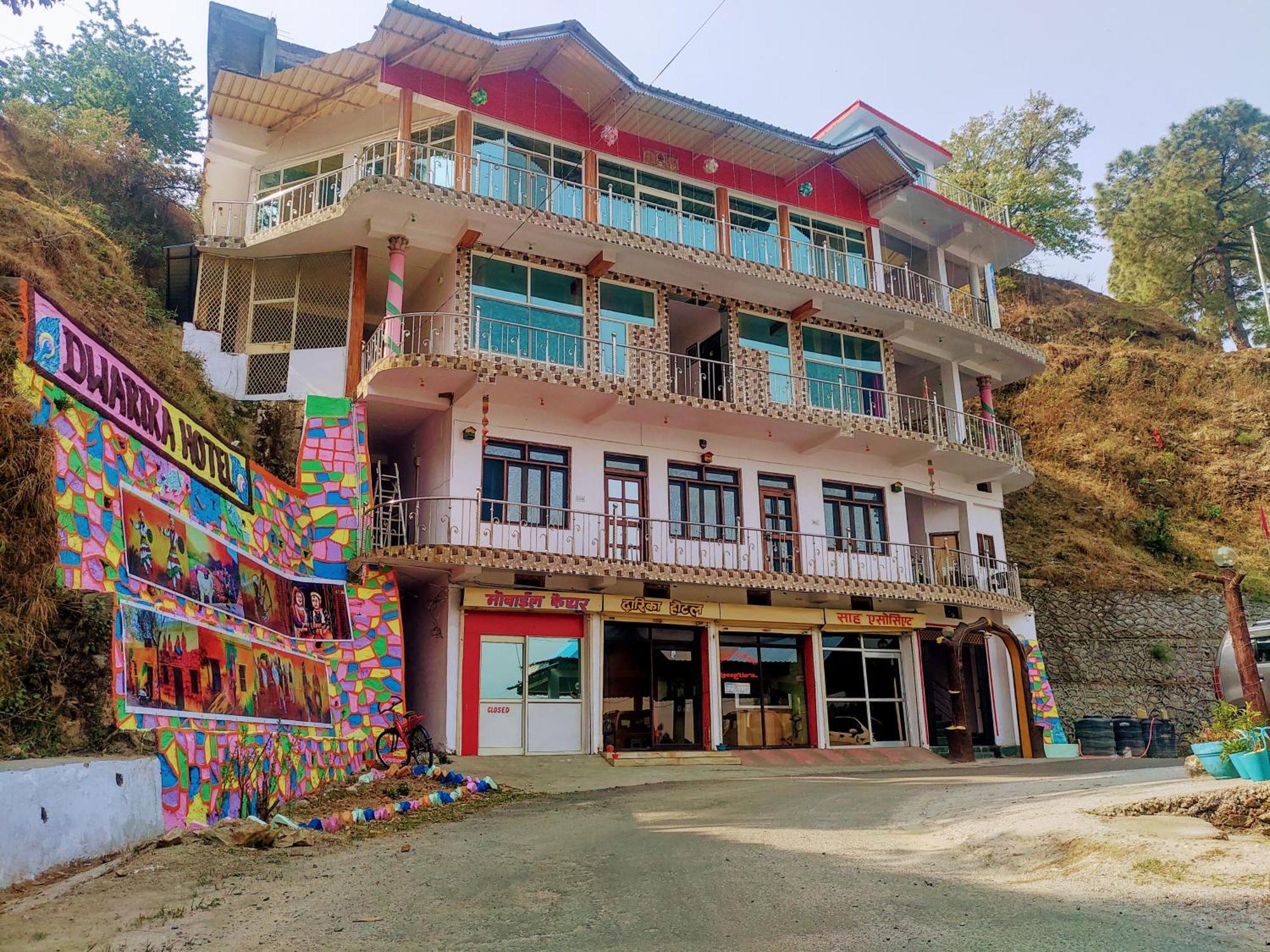 Dwarika Hotel Dwarahat Exterior foto