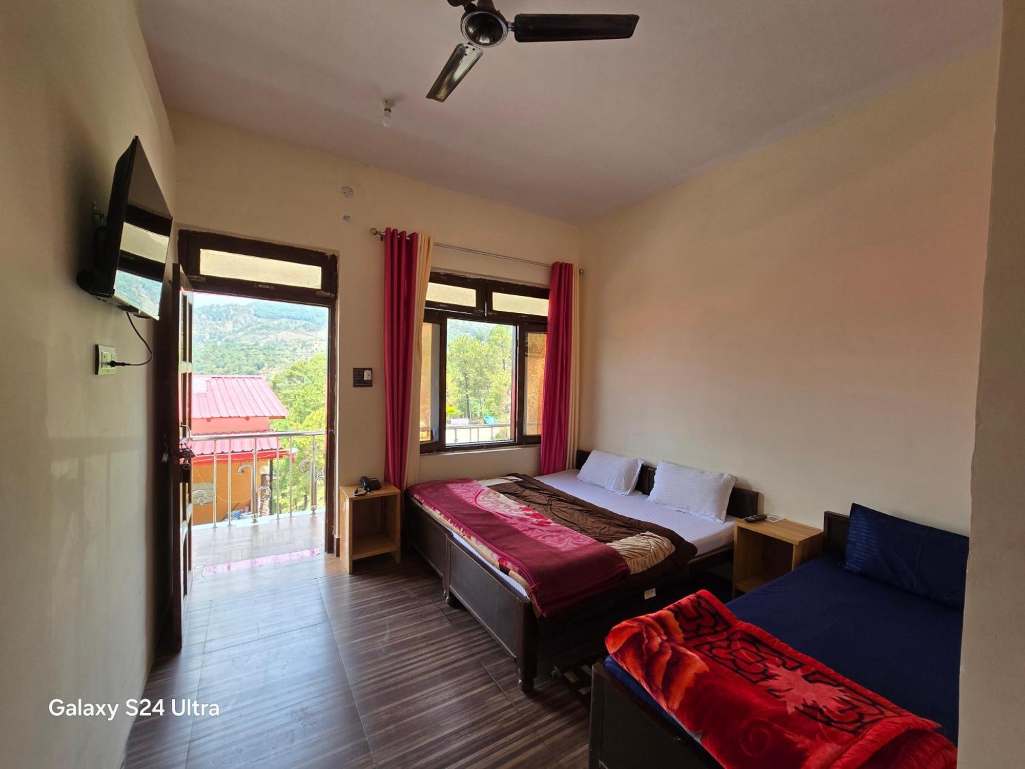 Dwarika Hotel Dwarahat Zimmer foto